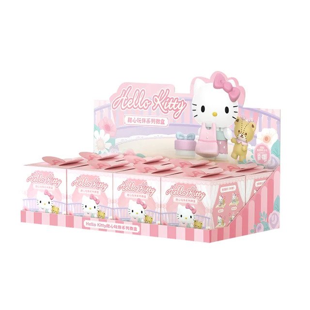 Moetch Hello Kitty Sweetheart Playmate Series