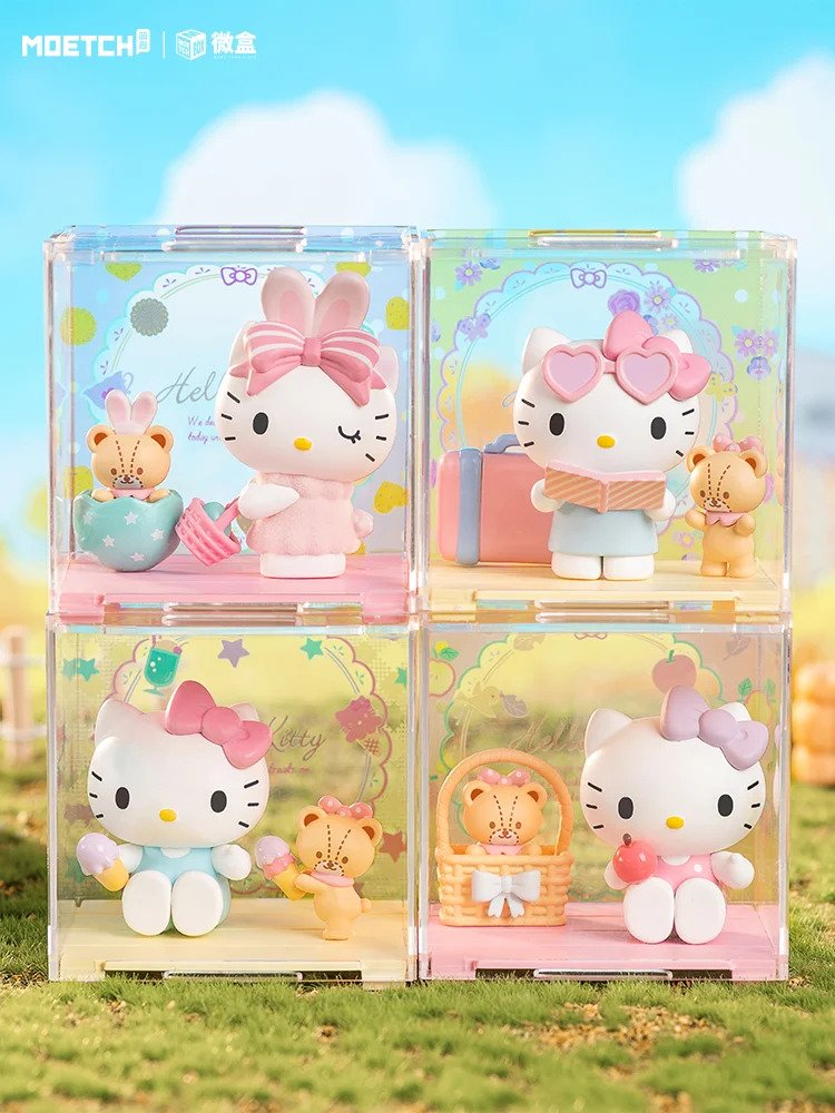 Moetch Hello Kitty Sweetheart Playmate Series Micro Box Mystery