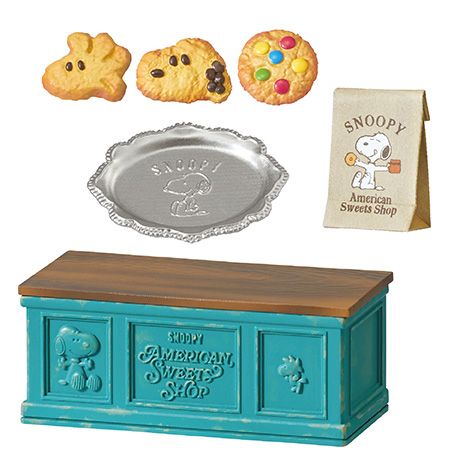 Re-Ment Peanuts Snoopy American Sweets Shop