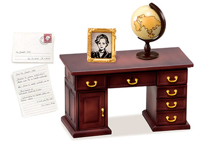 Re-ment: Detective's Room Petite Series
