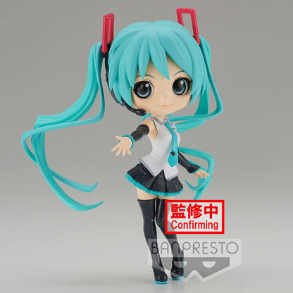 Q Posket: Hatsune Miku V4X Style (Version A)